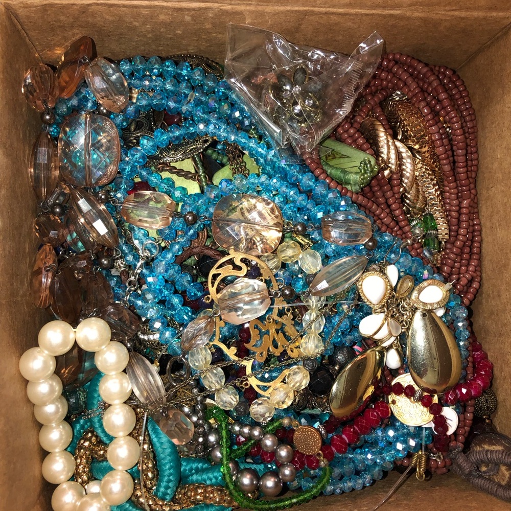 Fashion Costume Jewelry - Wearable, Crafting, Repair, or Re-purpose, 4.5 Lbs